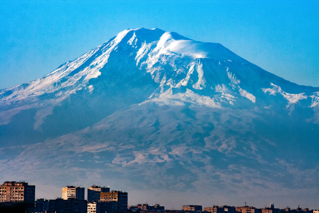 Planina Ararat i Jerevan – Armenija
