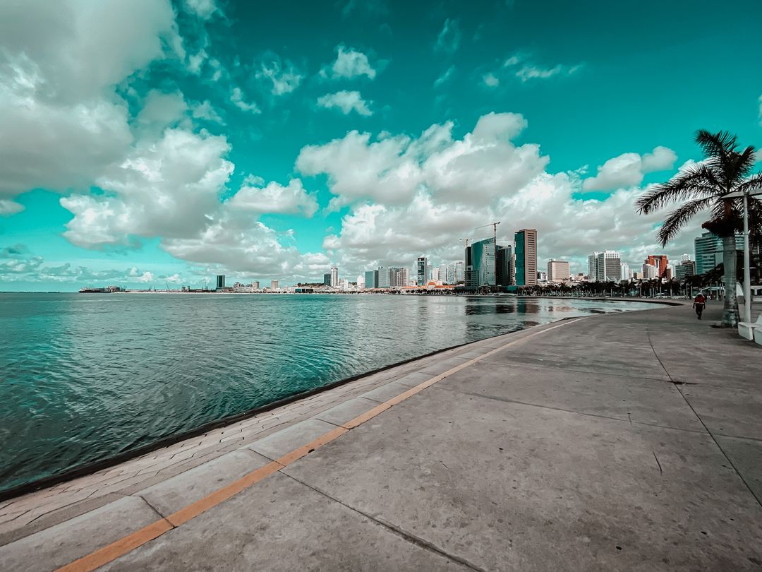 Luanda, zaliv i obala – Angola